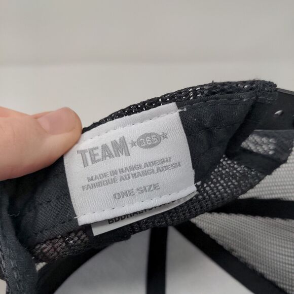 D25 Est. 1999 Snapback Trucker Hat Gray One Size Adjustable Mesh Back Team 365 - Picture 8 of 9